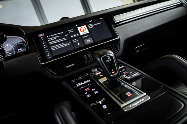 Porsche Cayenne 4.0 Turbo - Origineel NL | Sport Chrhono + | Luchtvering | Elek. Trekhaak