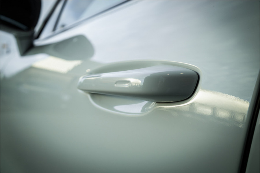 Porsche Cayenne 4.0 Turbo - Origineel NL | Sport Chrhono + | Luchtvering | Elek. Trekhaak