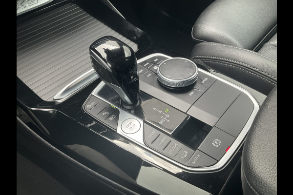 BMW X3 xDrive30e PHEV M-Sport Leer Stoel+Stuurverw. Trekhaak Plug-In Business Edition Plus