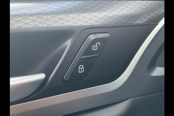 BMW X3 xDrive30e PHEV M-Sport Leer Stoel+Stuurverw. Trekhaak Plug-In Business Edition Plus