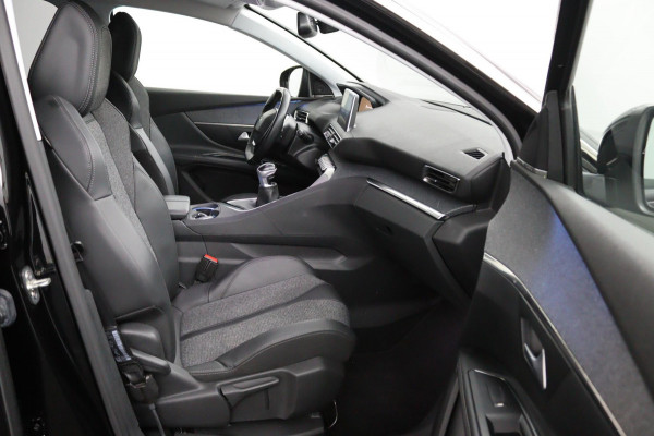 Peugeot 5008 1.2 *130PK*NAVI*CAM*HAAK*CRUISE*ECC*CARPLAY*7PER
