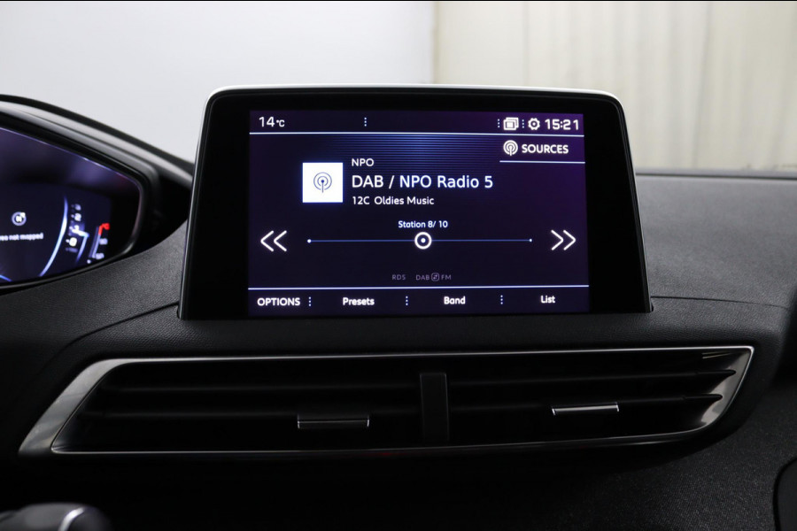Peugeot 5008 1.2 *130PK*NAVI*CAM*HAAK*CRUISE*ECC*CARPLAY*7PER