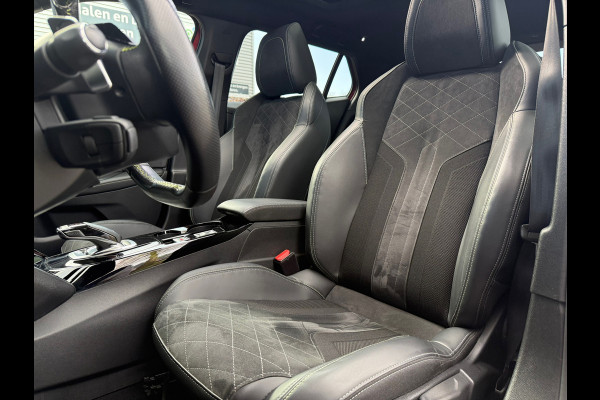 Peugeot 2008 1.2 Turbo GT-Line 155pk - Automaat - Panodak - Navi - Winterpakket - Climate