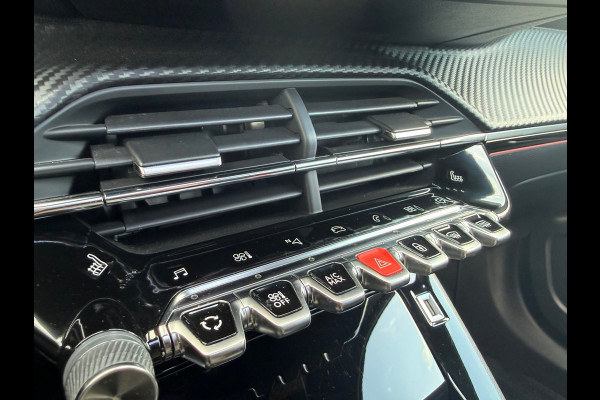 Peugeot 2008 1.2 Turbo GT-Line 155pk - Automaat - Panodak - Navi - Winterpakket - Climate