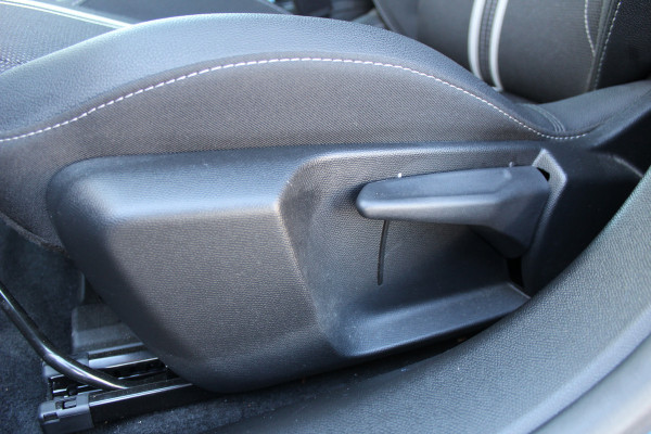 Opel Corsa 1.2 Turbo Hybrid 136PK GS | Navigatie | Led | Winterpack | Adaptieve cruise