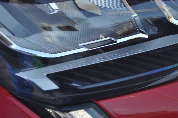 Peugeot 308 SW Allure 1.2 PureTech 130 PK | 4.500 km! | Camera | Navigatie