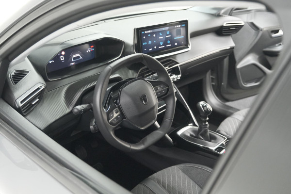 Peugeot 208 PureTech 100 Allure | Gris Selenium | Apple Carplay | Parkeersensoren | Climate Control