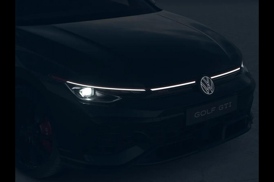 Volkswagen Golf 2.0 TSI GTI Clubsport Edition 50 325 PK | Full option | Panorama dak | Akrapovic | Harman Kardon | 19" Warmenau | Head Up Display | 360 graden camera |