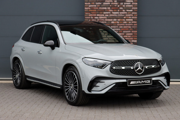 Mercedes-Benz GLC 400e 4MATIC AMG Line Aut9 | 'Manufaktur' | Airmatic | Achterasbesturing | Distronic+ | Trekhaak | Verwarmd Stuurwiel | HUD | Burmester | Digital Light |