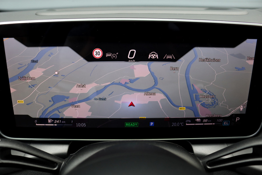 Mercedes-Benz GLC 400e 4MATIC AMG Line Aut9 | 'Manufaktur' | Airmatic | Achterasbesturing | Distronic+ | Trekhaak | Verwarmd Stuurwiel | HUD | Burmester | Digital Light |