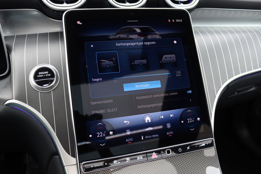 Mercedes-Benz GLC 400e 4MATIC AMG Line Aut9 | 'Manufaktur' | Airmatic | Achterasbesturing | Distronic+ | Trekhaak | Verwarmd Stuurwiel | HUD | Burmester | Digital Light |