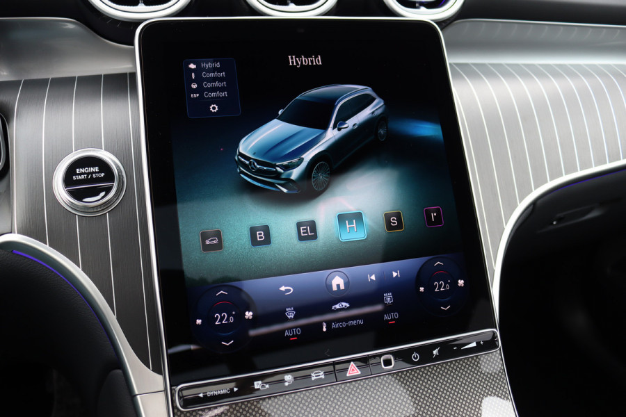 Mercedes-Benz GLC 400e 4MATIC AMG Line Aut9 | 'Manufaktur' | Airmatic | Achterasbesturing | Distronic+ | Trekhaak | Verwarmd Stuurwiel | HUD | Burmester | Digital Light |