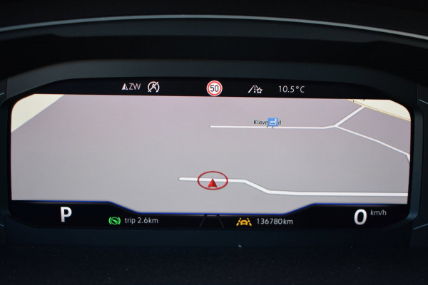 Volkswagen Tiguan 1.5 TSI ACT Highline R-Line | TREKHAAK | PANORAMADAK | DYNAUDIO | VIRTUAL | NAP