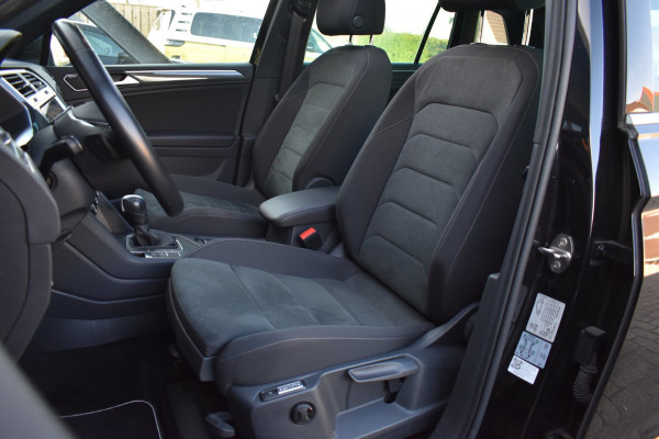 Volkswagen Tiguan 1.5 TSI ACT Highline R-Line | TREKHAAK | PANORAMADAK | DYNAUDIO | VIRTUAL | NAP