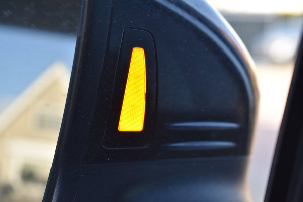 Volkswagen Tiguan 1.5 TSI ACT Highline R-Line | TREKHAAK | PANORAMADAK | DYNAUDIO | VIRTUAL | NAP