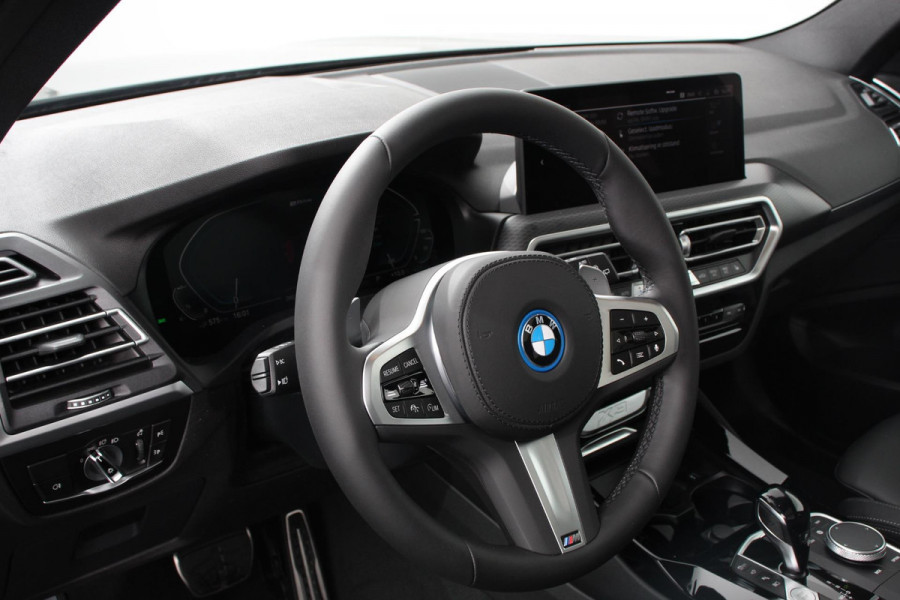 BMW X3 xDrive30e Hybrid M-Sport High Executive | Leder | Panoramisch Schuifdak | Hifi | Camera 360 | Active Cruise Control