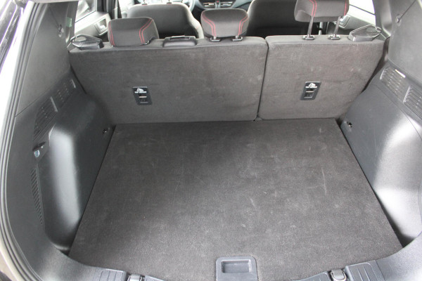 Ford Kuga 2.5 FHEV ST-Line 190pk | Winterpack | Achteruitrijcamera | SYNC 4 Navigatie | All Weatherbanden | Geen stekker nodig