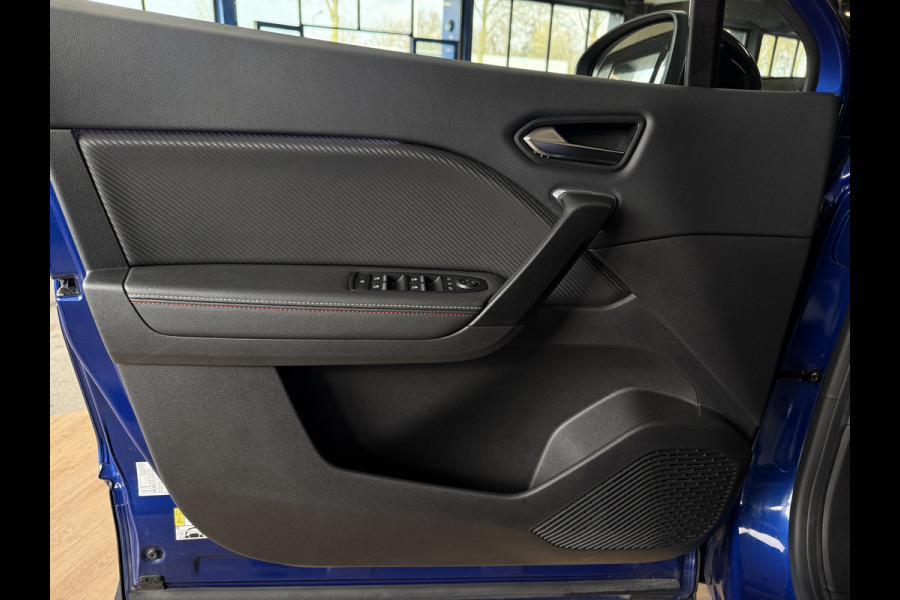 Renault Captur 1.3 TCe 140 R.S. Line | Groot Navi | Bose | 360 | Stoel,Stuur & voorruit verwarming | ACC | Dodehoek | 100% Dealer onderhouden!