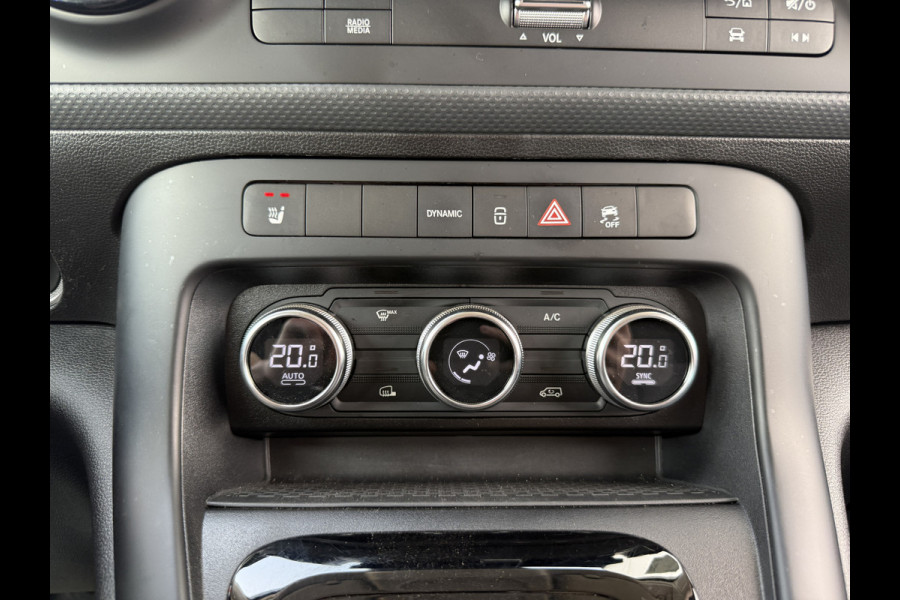 Mercedes-Benz eCitan 112 51kWh L2 Pro 284 WLTP MBUX Trekhaak 75kW Snelladen Apple Carplay Cruise Control Laadkabel