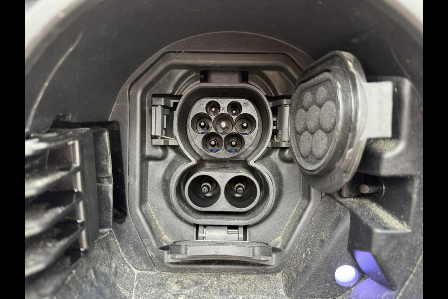 Mercedes-Benz eCitan 112 51kWh L2 Pro 284 WLTP MBUX Trekhaak 75kW Snelladen Apple Carplay Cruise Control Laadkabel