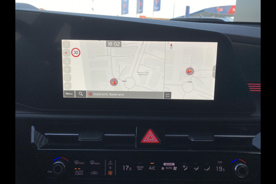 Kia Niro 1.6 Hybrid DynamicLine 7 JAAR GARANTIE Kia Niro 1.6 GDi Hybrid DynamicLine