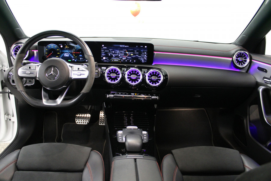 Mercedes-Benz CLA-Klasse Shooting Brake 250 e AMG Premium Plus