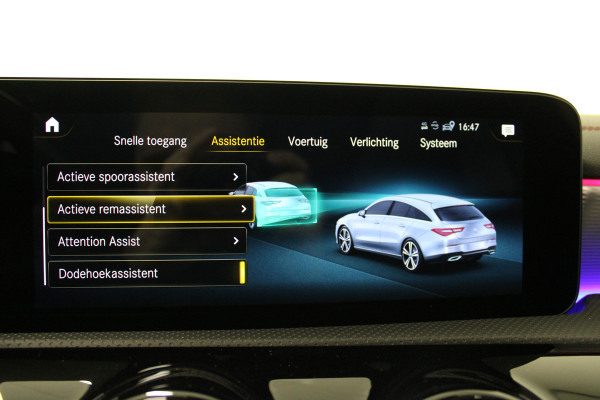 Mercedes-Benz CLA-Klasse Shooting Brake 250 e AMG Premium Plus