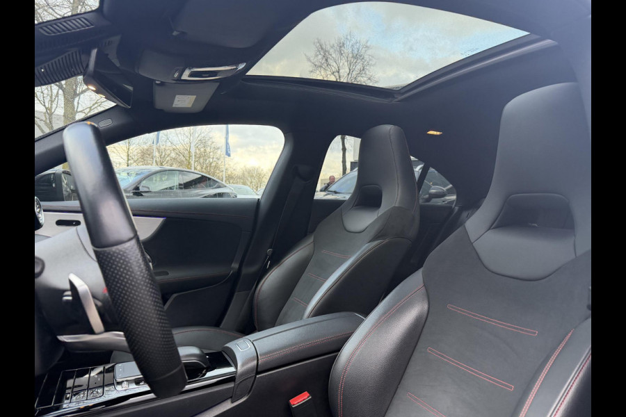 Mercedes-Benz CLA-Klasse 180 Business Solution AMG VAN € 30.900,- VOOR € 28.440,- UW LENTEVOORDEEL € 2.460,-! | PANO | AMG-LINE | STOELVERWARMING | SFEERVERLICHTING| CAMERA| KEYLESS|