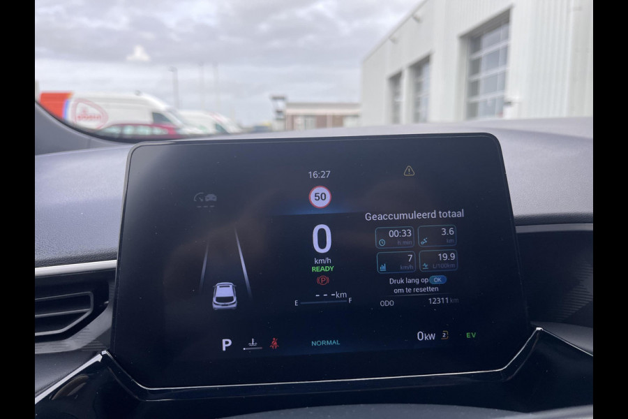 MG MG3 1.5 Hybrid+ Luxury 195pk | Trekhaak | Navigatie | Apple Carplay/Android auto