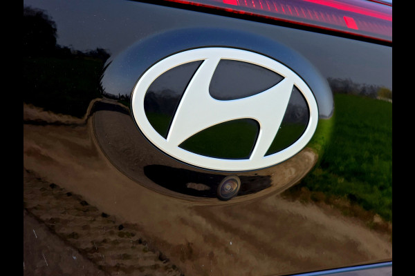 Hyundai Bayon 1.0 T-GDI Premium Sky - 100 Pk - AUTOMAAT - ParkeerCamera - Stoelverwarming - Stuurverwarming