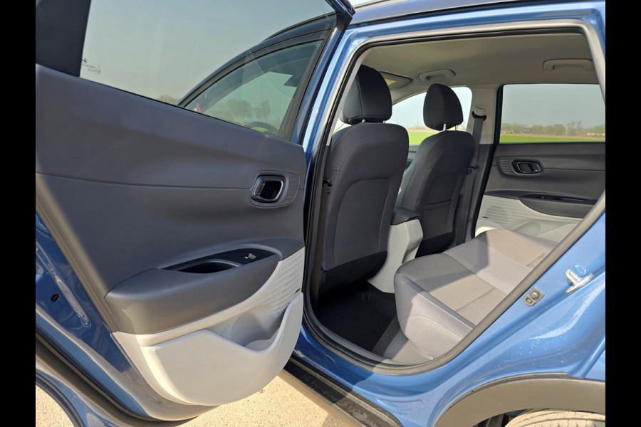 Hyundai Bayon 1.0 T-GDI Premium Sky - 100 Pk - AUTOMAAT - ParkeerCamera - Stoelverwarming - Stuurverwarming