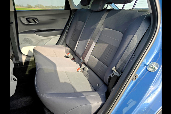 Hyundai Bayon 1.0 T-GDI Premium Sky - 100 Pk - AUTOMAAT - ParkeerCamera - Stoelverwarming - Stuurverwarming