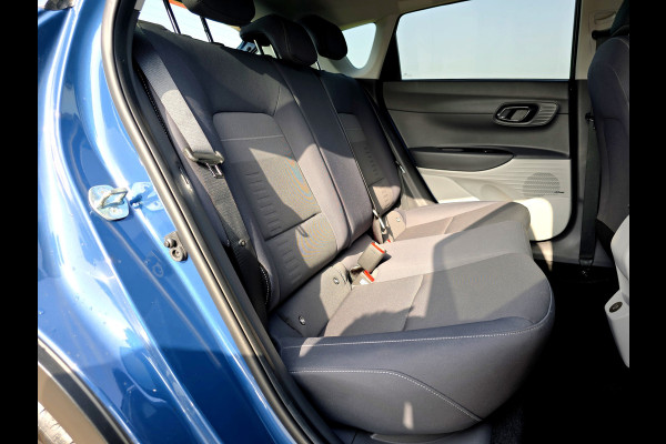 Hyundai Bayon 1.0 T-GDI Premium Sky - 100 Pk - AUTOMAAT - ParkeerCamera - Stoelverwarming - Stuurverwarming