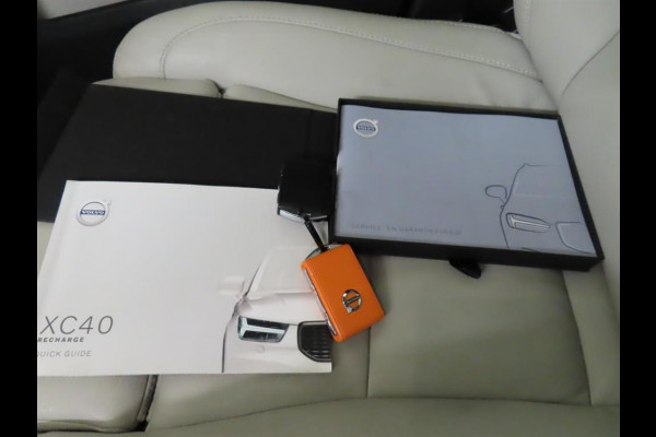 Volvo XC40 1.5 T5 PHEV Pro Pano.dak Leer Trekhaak Carplay stoel/Stuurverw. Recharge