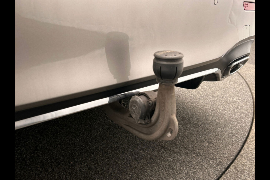 Mercedes-Benz A-Klasse 250 e AMG | Widescreen | Carplay Adaptive-cruise Panoramadak Stoelverwarming Camera Sfeerverlichting