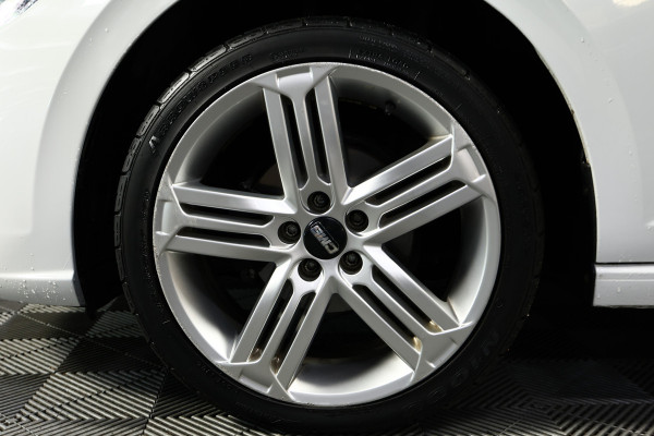 Volkswagen Polo 1.0 TSI Highline DSG VIRTUAL DasHB CARPLAY AIRCO STOELVW R line Vlgn PDC "21