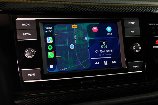 Volkswagen Polo 1.0 TSI Highline DSG VIRTUAL DasHB CARPLAY AIRCO STOELVW R line Vlgn PDC "21