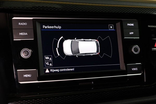 Volkswagen Polo 1.0 TSI Highline DSG VIRTUAL DasHB CARPLAY AIRCO STOELVW R line Vlgn PDC "21