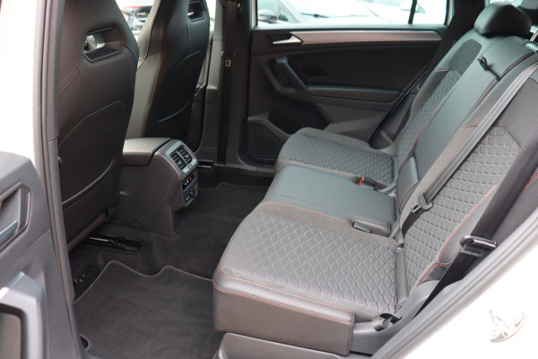 Seat Tarraco 1.5 TSI FR Business Intense org.NL parelmoer stuurverw leer/alc+el+memory camera