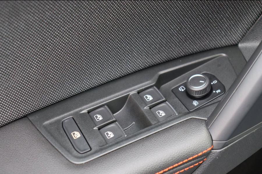 Seat Tarraco 1.5 TSI FR Business Intense org.NL parelmoer stuurverw leer/alc+el+memory camera