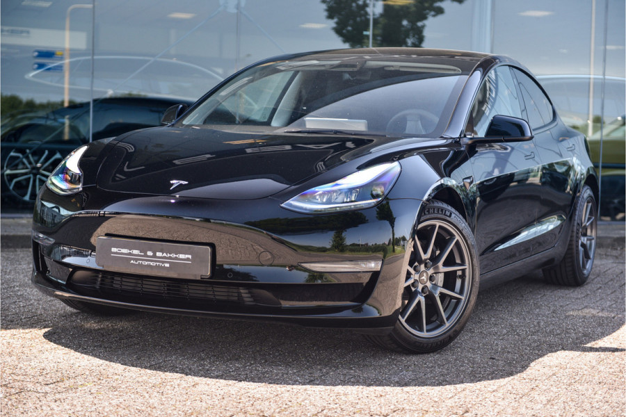 Tesla Model 3 Standard RWD Plus 60 kWh ** Autopilot **