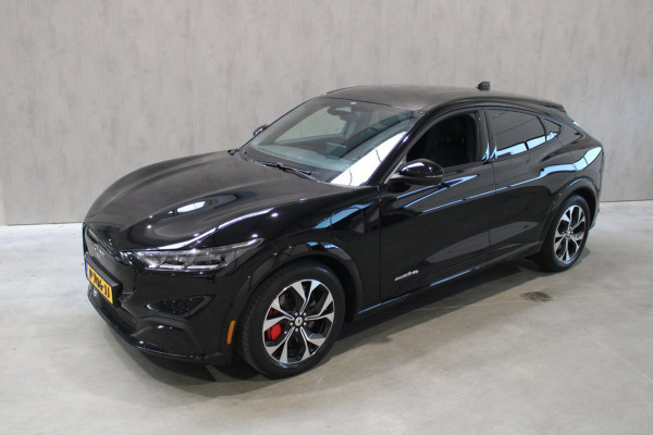 Ford Mustang Mach-E AWD 75 kWh Camera/Leer/Rode Stiksel+remklauwen SOH 94%