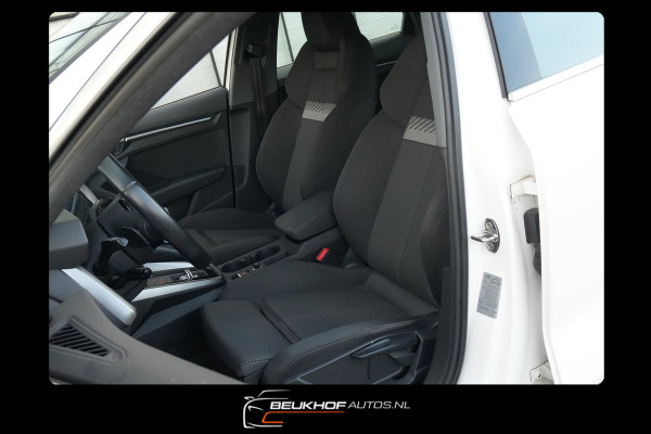 Audi A3 Sportback 30 TFSI Business edition Nav Parkeersensor