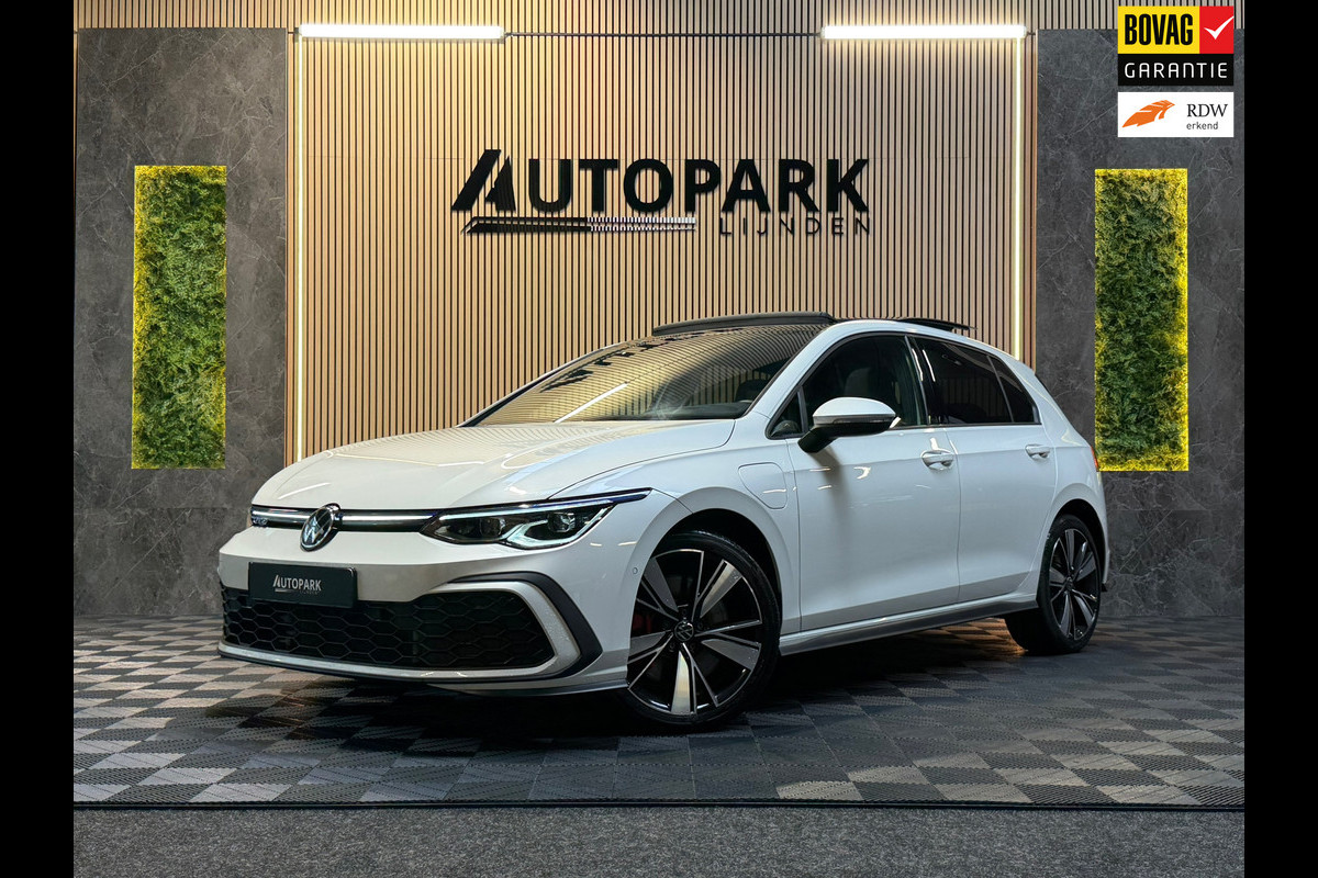 Volkswagen Golf 1.4 eHybrid GTE |PANO|VIRTUAL|IQ LIGHT|CAMERA|DEALER ONDERHOUDEN|STOEL+STUUR VERWARMING|CARPLAY|DODEHOEK ASSISTENT