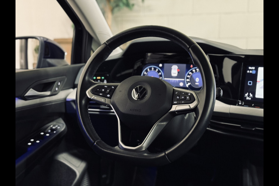 Volkswagen Golf Variant 1.0 eTSI Life Business | 18" | Camera | Trekhaak
