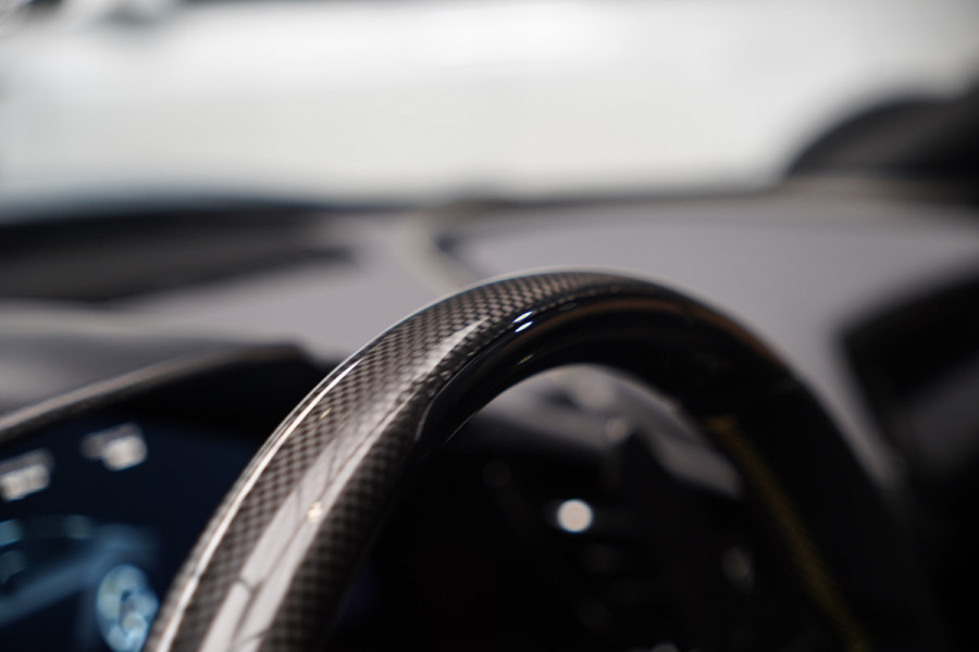Ferrari 12Cilindri 6.5 V12 Full Carbon Lift Panorama