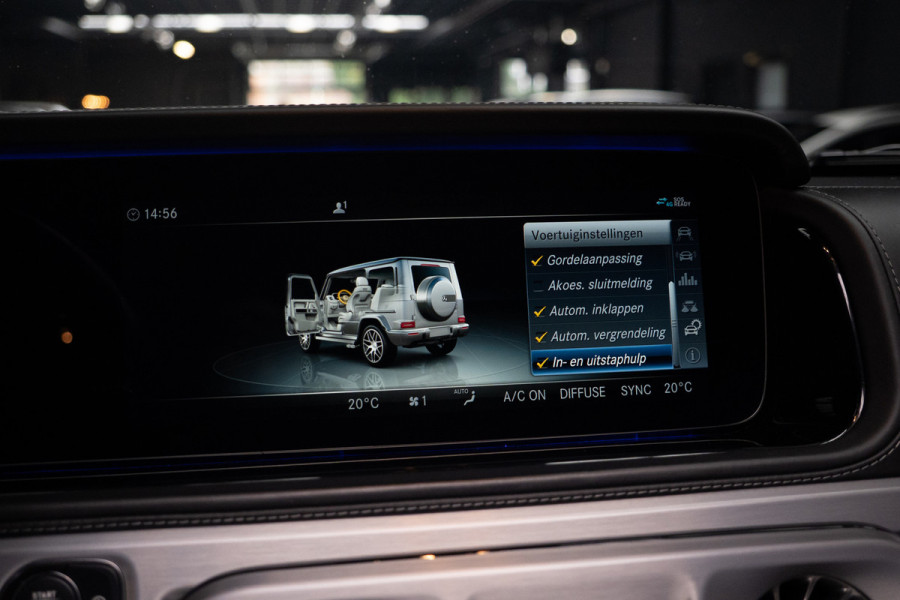 Mercedes-Benz G-Klasse 63 Navi Burmester Leer 360 Camera PTS Massage Schuif (kantel) dak Memory seats Stoelventilatie Stoelverwarming Climate voor en achter Distronic+ Trekhaak