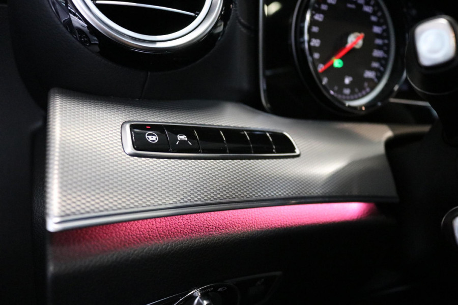 Mercedes-Benz E-Klasse 200 Business Solution AMG | PANO | SFEERVERLICHTING | LED | NL AUTO | NAP |