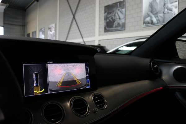 Mercedes-Benz E-Klasse 200 Business Solution AMG | PANO | SFEERVERLICHTING | LED | NL AUTO | NAP |