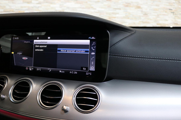 Mercedes-Benz E-Klasse 200 Business Solution AMG | PANO | SFEERVERLICHTING | LED | NL AUTO | NAP |